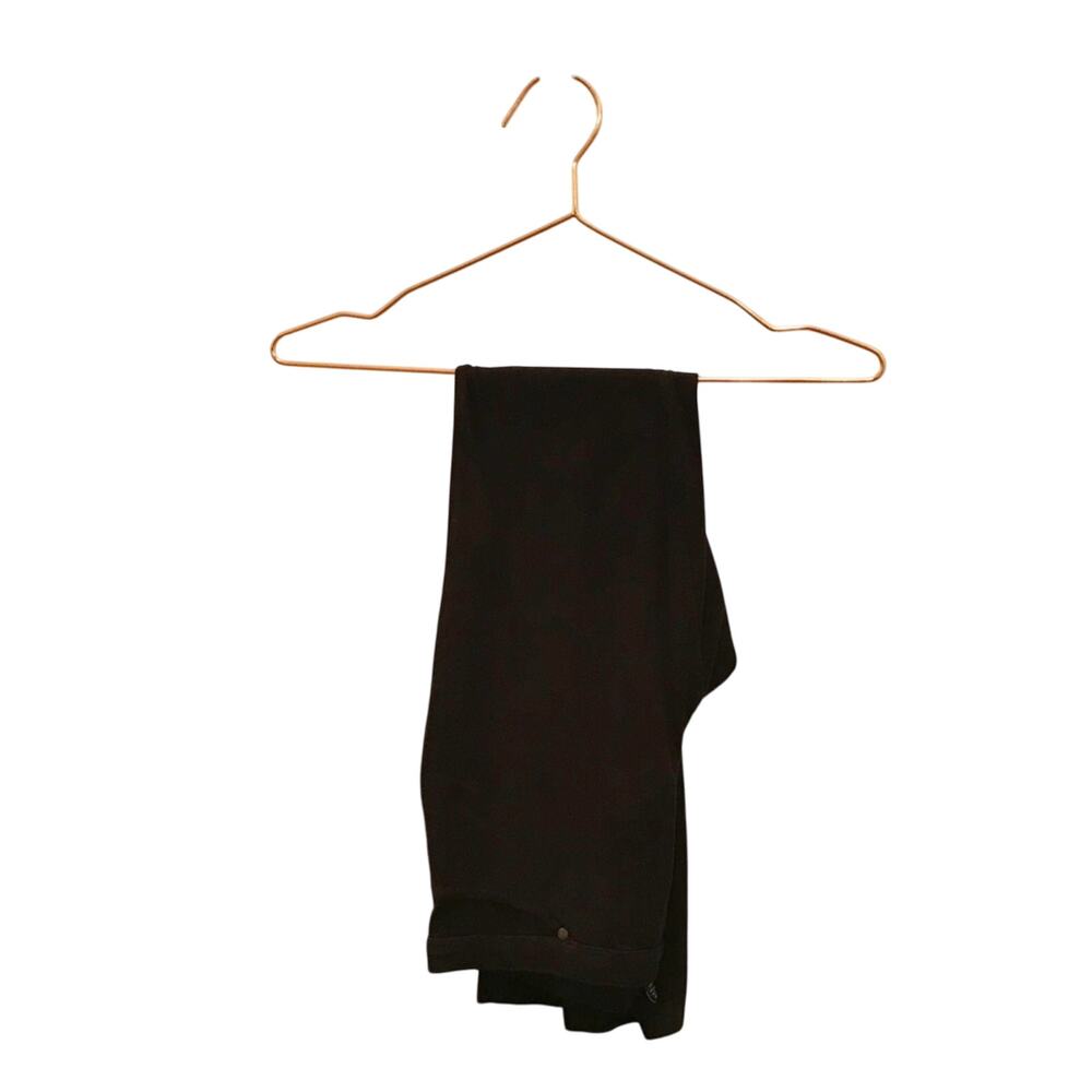 Hue faux Swede black pants with black pockets size small